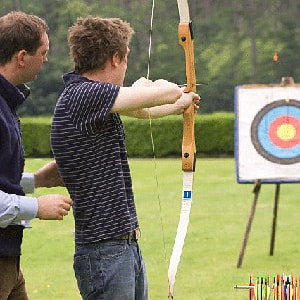 Archery with hand bows Teambuilding4Teams